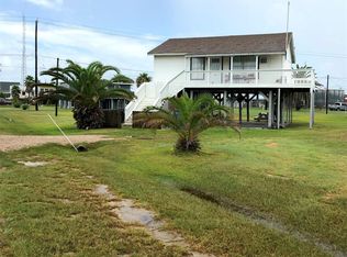 322 Surf Dr, Surfside Beach, TX 77541