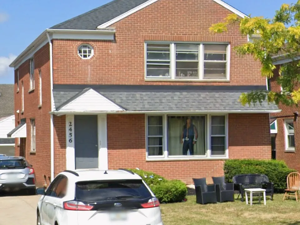 2456 Warrensville Center Rd #2