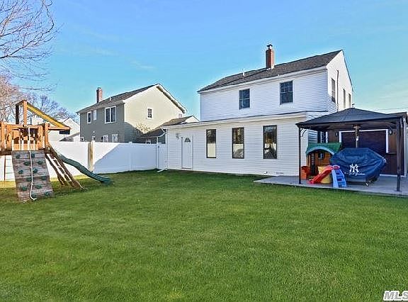3rd image of 55 Intervale Ave