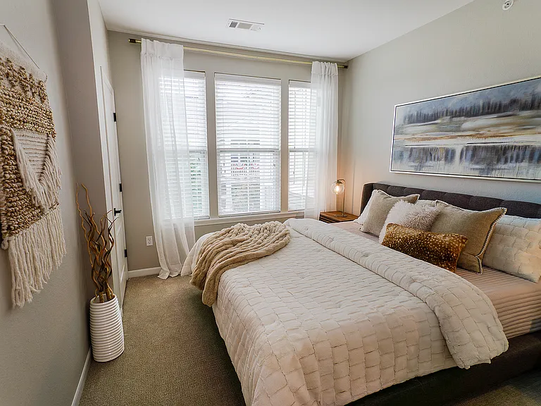 Enclave at 127th — Photo 15