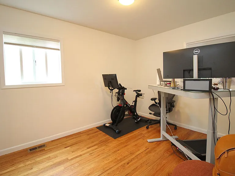 9706 N Van Houten Ave — Photo 15