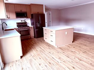 1408 Normandy Ct, Flemington, NJ 08822