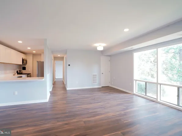 7336 Lee Hwy Unit 102, Falls Church, VA 22046