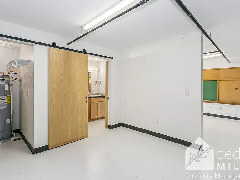 Black Bear Elementary — Photo 6