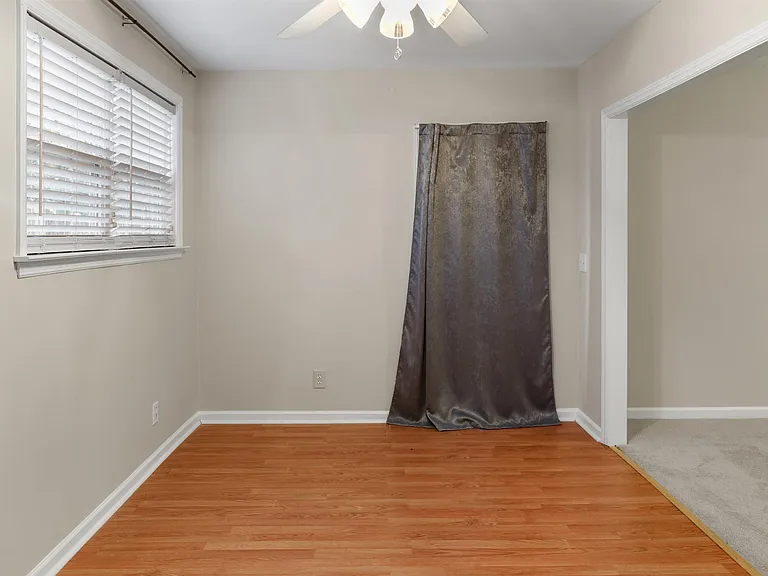 3426 Wildewood Dr — Photo 9
