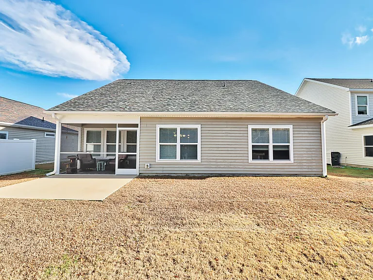 853 Bonita Loop — Photo 4