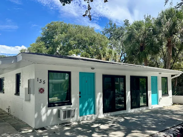 135 6th Ave N #1, Saint Petersburg, FL 33701