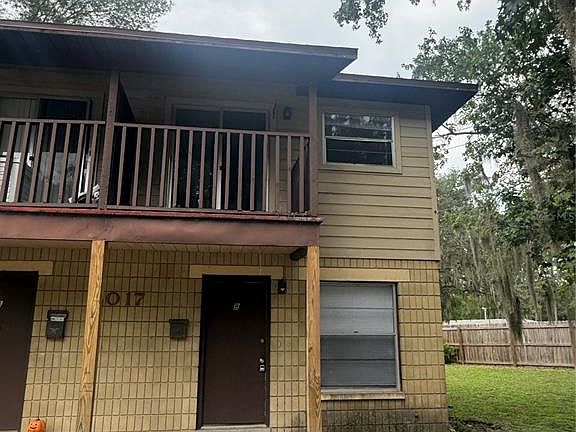 2nd image of 4017 SW 22nd Rd APT B