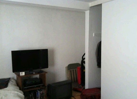 2nd image of 8870 Brentford Ave
