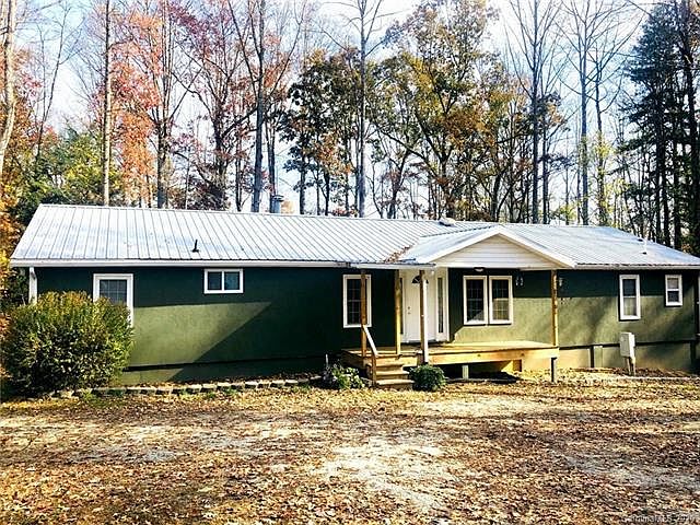 1st image of 107 Sunny Ln
