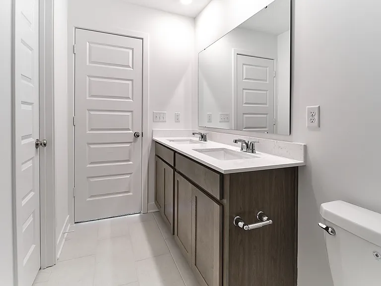 422 Eisenhower St — Photo 39