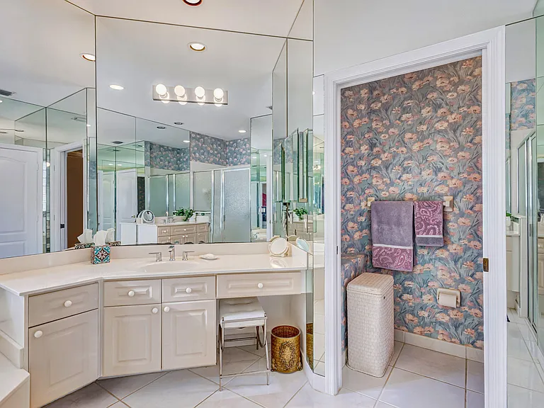 919 Augusta Pointe Dr — Photo 40