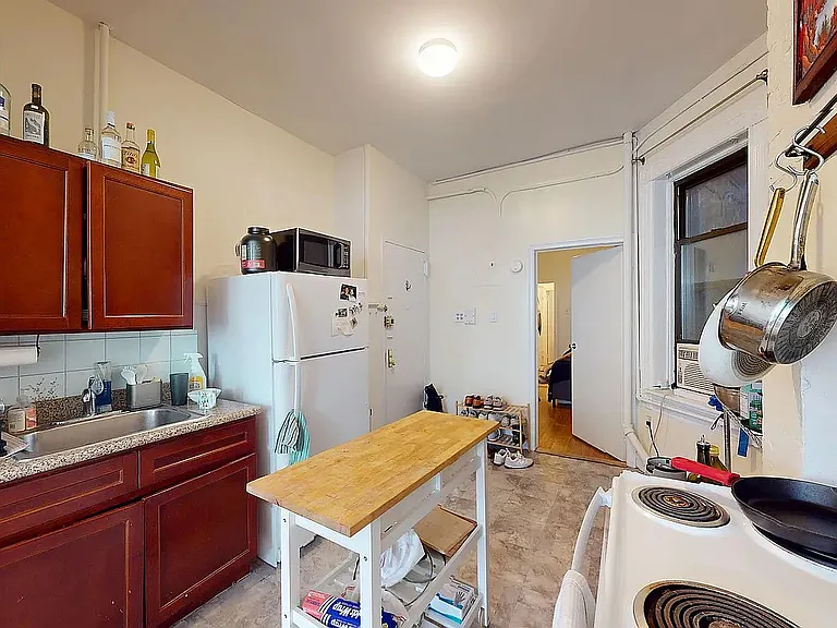 365 3rd Ave #2B — Photo 13