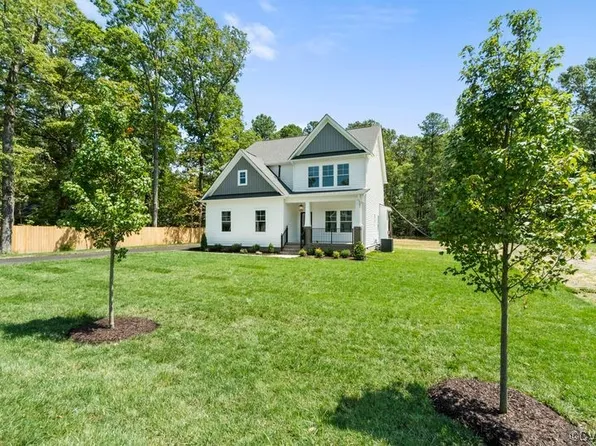 707 Park St, Ashland, VA 23005