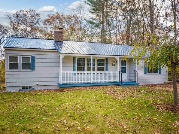 9 Sun Hill Road, Raymond, NH 03077