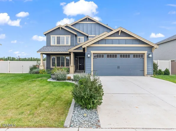 209 Mosaic St, Moxee, WA 98936