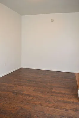 Rented by Nooklyn NYC LLC | media 24