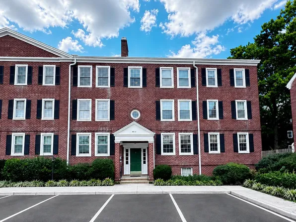 4814 30th St S APT C2, Arlington, VA 22206