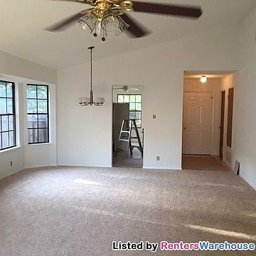 5th image of 1005 Garden Path Dr