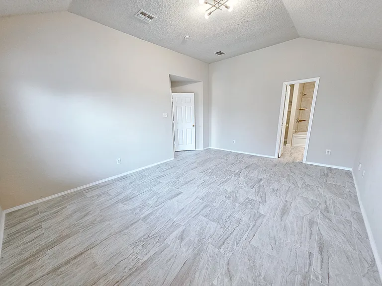 8309 Toler Trl — Photo 8
