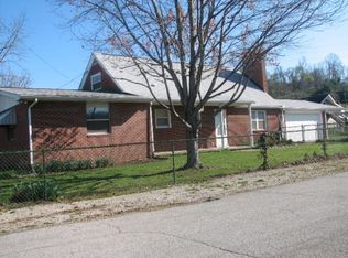 107 Meadow Ln, South Point, OH