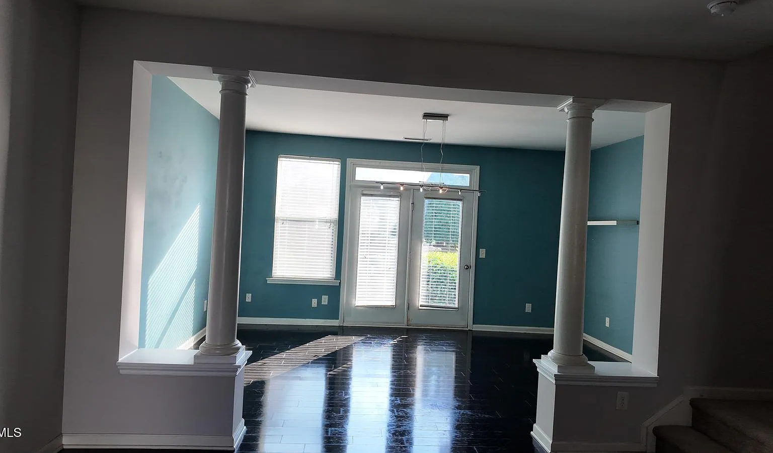 2 bed, 2.5 bath, $1,950 — Photo 4