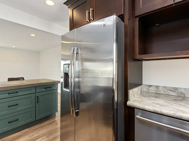 3440 Powderhorn Cir — Photo 11