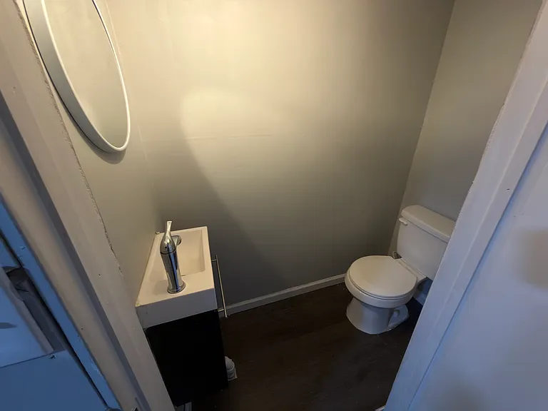 735 Grant Rd — Photo 10