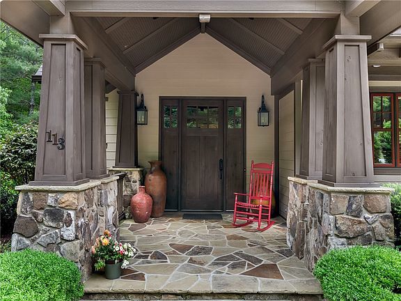 4th image of 113 Bell Flower Dr
