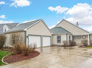 9241 Norris Dr, Hobart, IN 46342