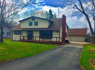 3205 W Tillman St, Appleton, WI 54914