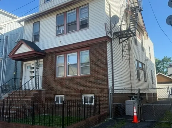 98 Delmar Pl, Irvington Twp., NJ 07111