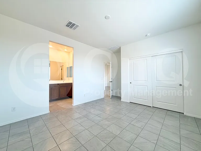 1477 E Chandler Ct — Photo 13