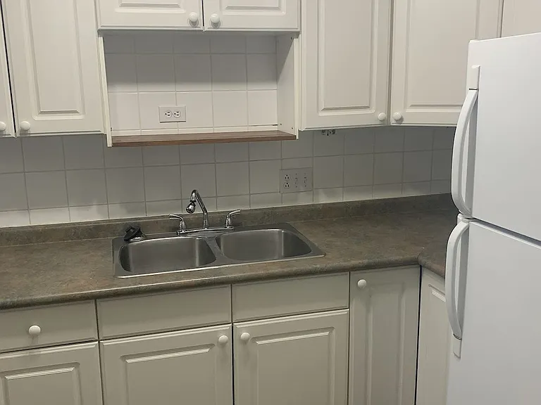 714 15th Ave SW — Photo 30