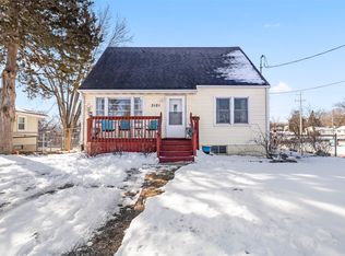 3101 E Clinton Ave, Des Moines, IA 50317