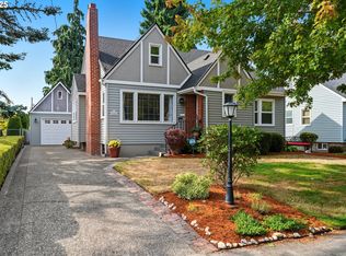 2200 N Dekum St, Portland, OR 97217