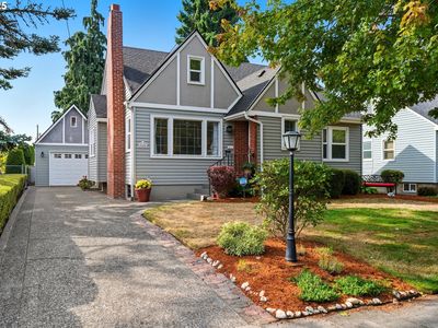 2200 N Dekum St, Portland, OR, 97217