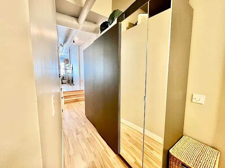 2441 N Broadway #102 — Photo 14