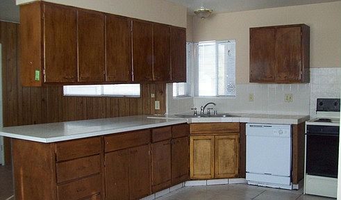2nd image of 204 Ramsey St