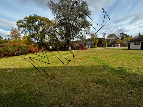 201 Old Kawkawlin Rd APT 3