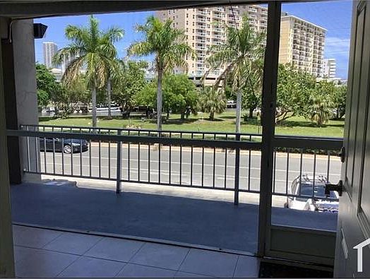 3rd image of 300 Layne Blvd APT 205