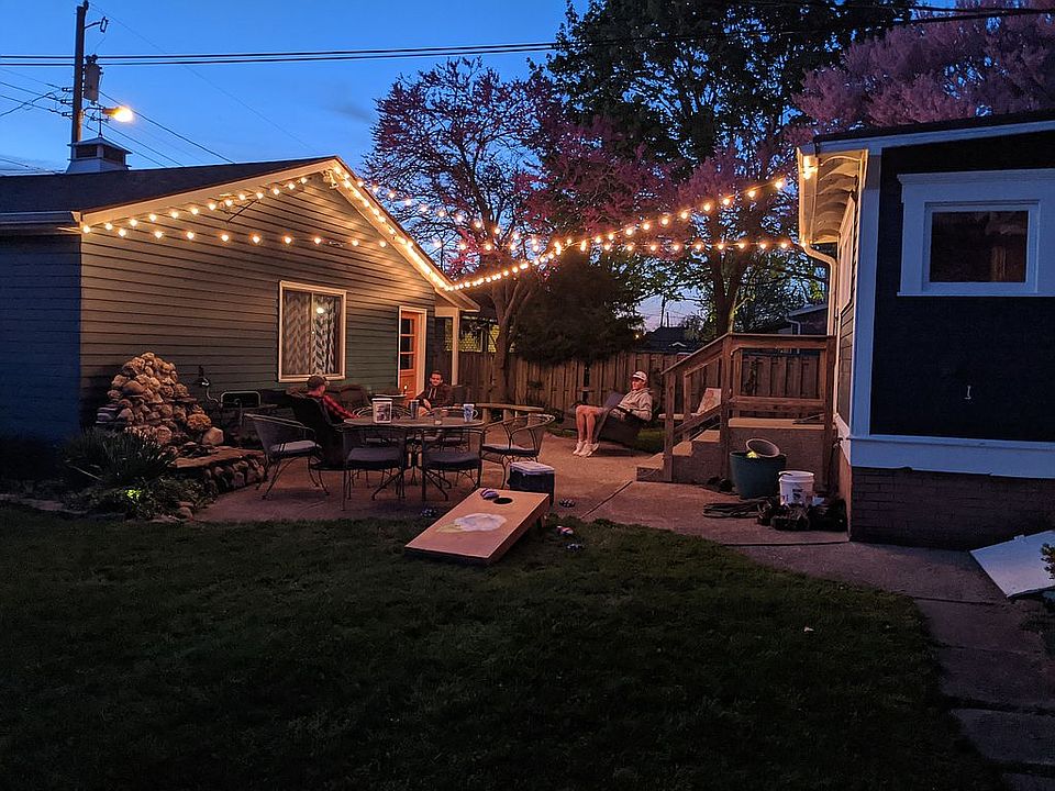 2nd image of 619 Shelby St