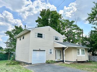 179 Franklin Blvd, Somerset, NJ 08873