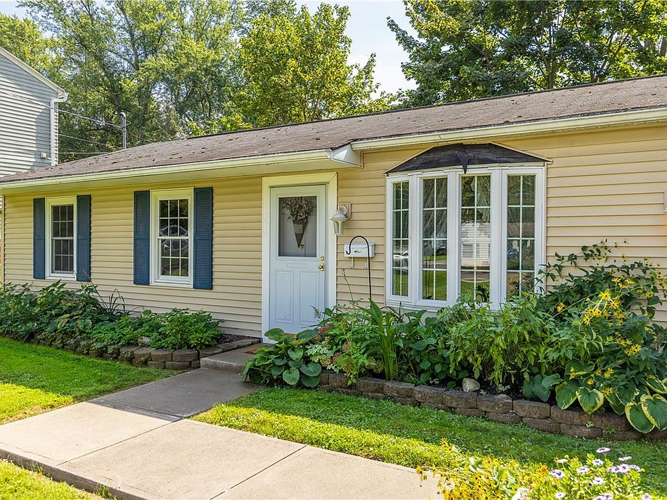 144 W Charlotte Ave, Palmyra, NY 14522 Zillow