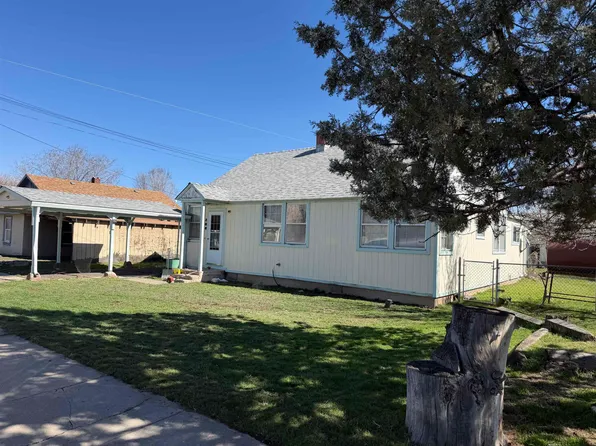208 N West C St, Alturas, CA 96101