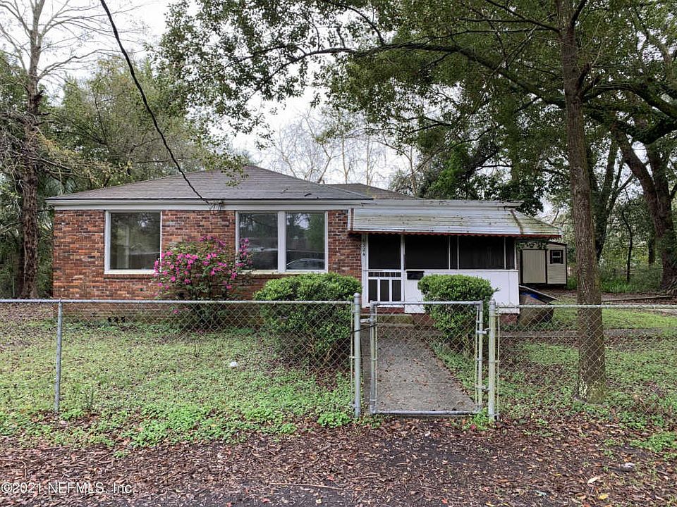 1st image of 6324 Fabian Dr