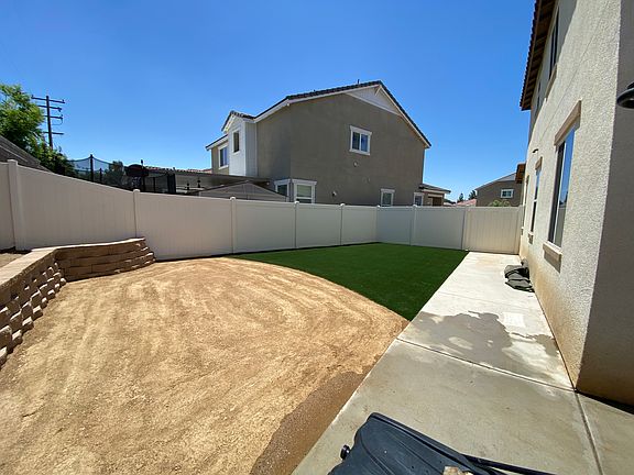 New Stabilized Decomposed Granite and Turf Installed 7/10/25!