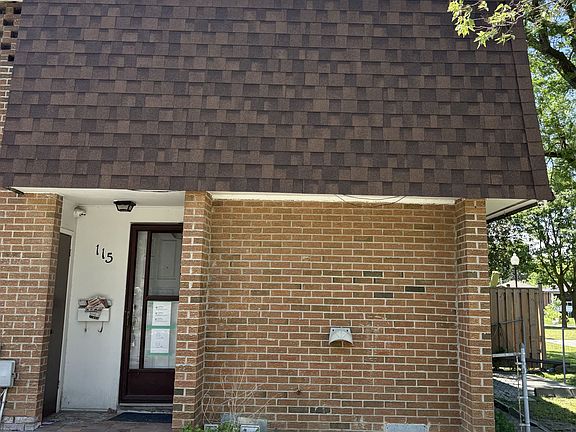 2nd image of 16 Litchfield Ct Unit 115