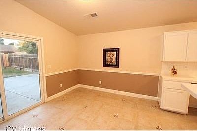 5th image of 857 Isaac Newton Dr