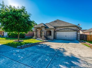 13417 Toppling Ln, Live Oak, TX 78233